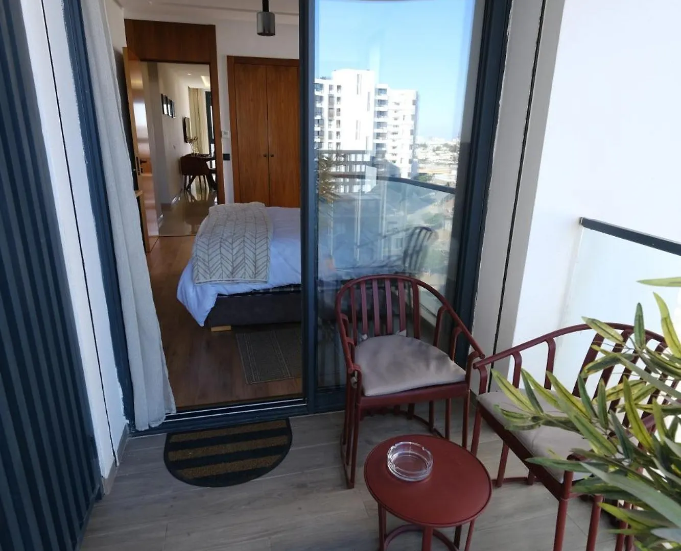 Appartement Chic Et Cosy - Casablanca Finance City 0*,